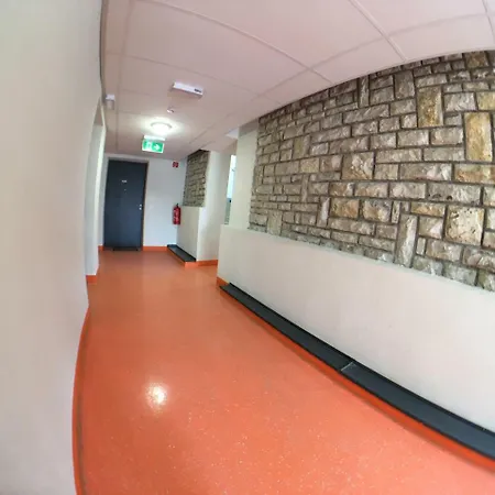 Lido Riviera Apartman Appart hôtel *